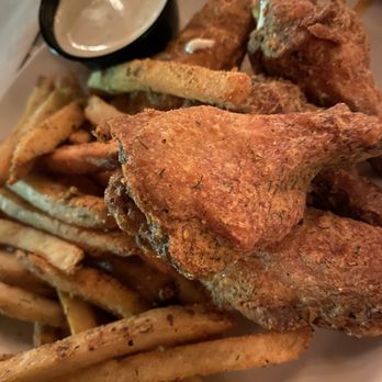 Firepit Pizza Tavern - Wings with unicorn seasoning - Pizza Near Me - Atlanta, Georgia Firepit Pizza Tavern - Wings with unicorn seasoning - Pizza Near Me - Atlanta, Georgia