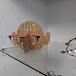 Eye Openers Optical Fashions - Holy cow, it's me.