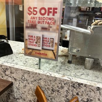Cinnzeo Bakery Cafe - Bakeries Near Me - Burnaby, British Columbia