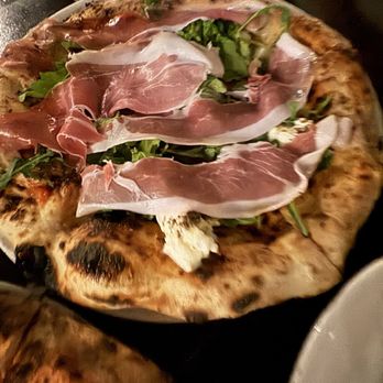 Isola Pizza Bar - Pizza Near Me - San Diego, California