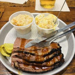 Brisket Platter with mac & cheese and banana pudding