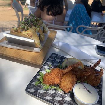 Drift - Seafood Near Me - Loiza, Puerto Rico