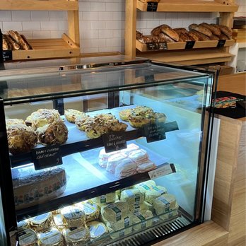La Bicyclette Bakery - Bakeries Near Me - Brooklyn, New York