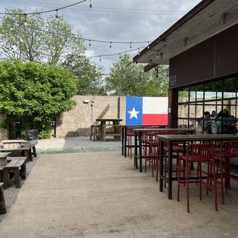 LUSTRE PEARL EAST - Updated August 2025 - 152 Photos & 132 Reviews