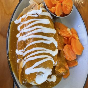 El Suenito Brewing Company - Verde pollo tamale - Breweries Near Me - Bellingham, Washington El Suenito Brewing Company - Verde pollo tamale - Breweries Near Me - Bellingham, Washington