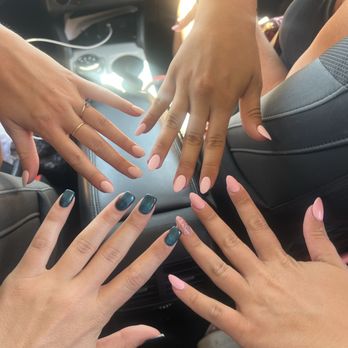 Grand Nails Lounge - Nail Salons Near Me - Phoenix, Arizona