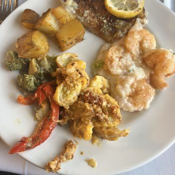 Savannah Riverboat Cruises - Plate of food - Tours Near Me - Savannah, Georgia