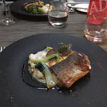 La Table du 8 - French Near Me - Paris, 75