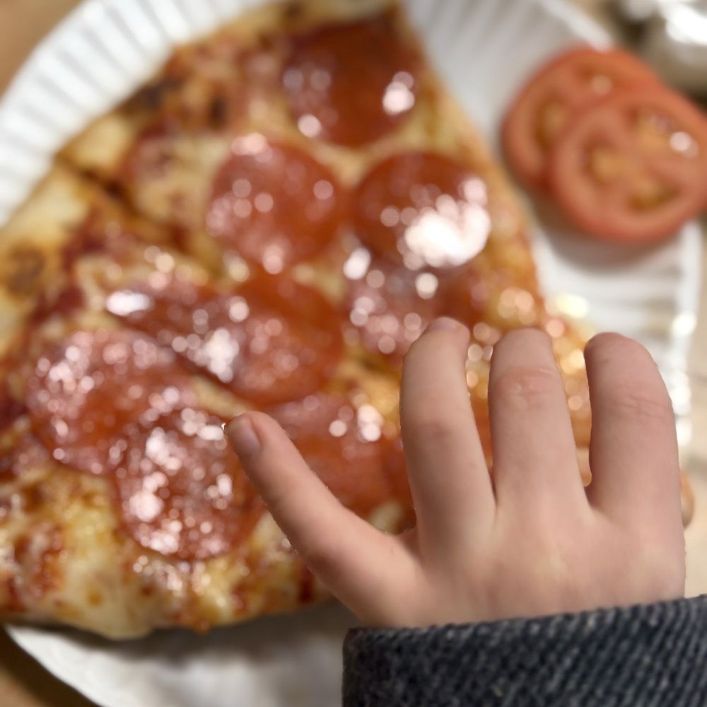 tobacco pizza Gluten-free but still craving pizza?  These Toronto spots are serving delicious GF pies that everyone can enjoy. Tag someone you'd grab a slice with  Check out @bites.toronto for more food-related Order Pizza Hut (2519 Tobacco