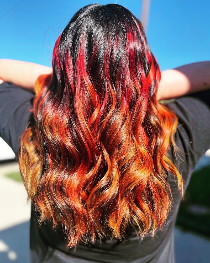 Supreme Beauty Lounge Logo