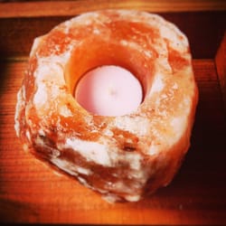 Jojo's Candle Co - Himalayan Rock Salt Natural Cut Tea Light Candle Holder