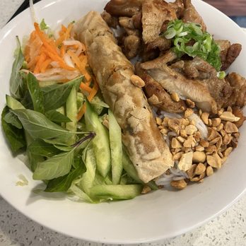 Pho My Tan Ky - Grilled Chicken Vermicelli - Vietnamese Near Me - Niagara Falls, Ontario Pho My Tan Ky - Grilled Chicken Vermicelli - Vietnamese Near Me - Niagara Falls, Ontario