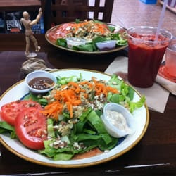 Peggy's Whole Foods - Fresh juice and turkey salad!!