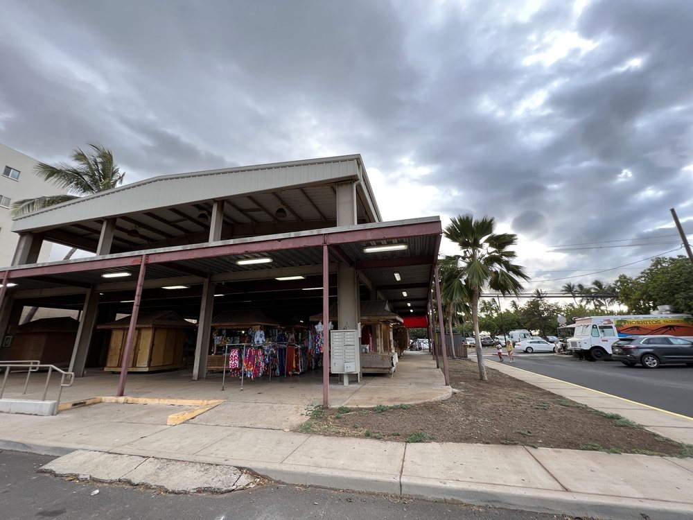 Kihei Marketplace Logo