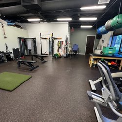 Juke Chiropractic & Sports Rehab - Rehab space