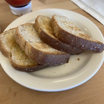 Village Inn - Wheat toast - Breakfast & Brunch Near Me - Virginia Beach, Virginia