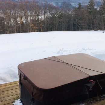 The Quiet Place - Out side hot tub - Vacation Rentals Near Me