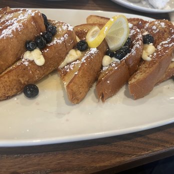 Another Broken Egg Cafe - Breakfast & Brunch Near Me - Austin, Texas