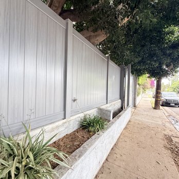 Vinyl Fence Depot - Fences & Gates Near Me - Van Nuys, California Vinyl Fence Depot - Fences & Gates Near Me - Van Nuys, California
