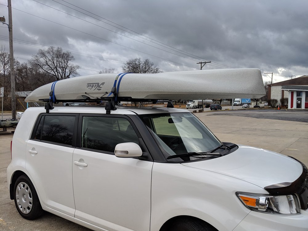 Sail and Kayak Shop Logo