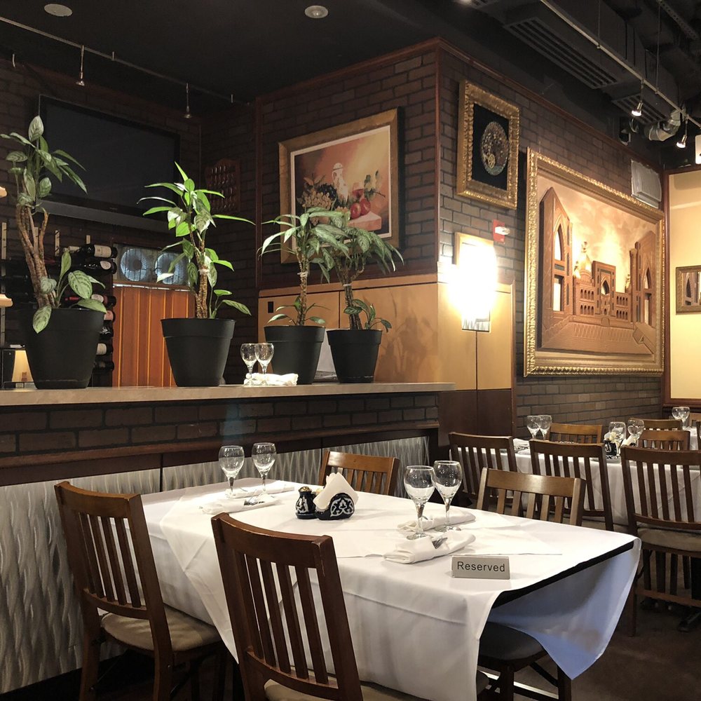 Rus Uz - Arlington - Dining area - Russian Near Me - Arlington, Virginia Rus Uz - Arlington - Dining area - Russian Near Me - Arlington, Virginia