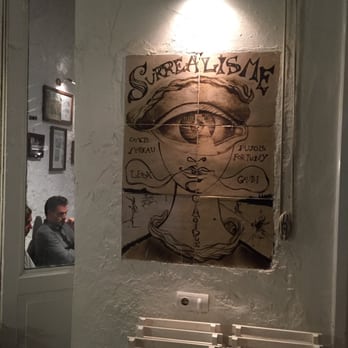 L'hostal - Pubs Near Me - Cadaques, GI