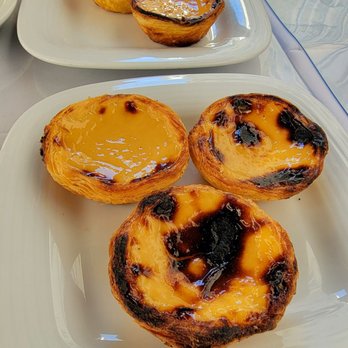Pastelaria Ferrari - Diners Near Me - Lisbon, 11 Pastelaria Ferrari - Diners Near Me - Lisbon, 11