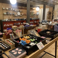 Shiga's Imports - Kitchenware
