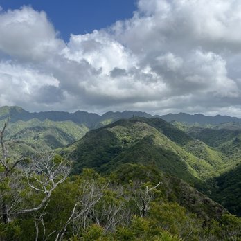 Makapu'u Point Lighthouse Trail - Hiking Near Me - Honolulu, Hawaii