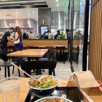 Marugame Udon - Valley Fair - interior - Noodles Near Me - Santa Clara, California
