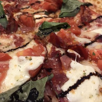 Catalyst Pizza - Up close and personal with a custom Catalyst pizza. - Pizza Near Me - Grants Pass, Oregon Catalyst Pizza - Up close and personal with a custom Catalyst pizza. - Pizza Near Me - Grants Pass, Oregon