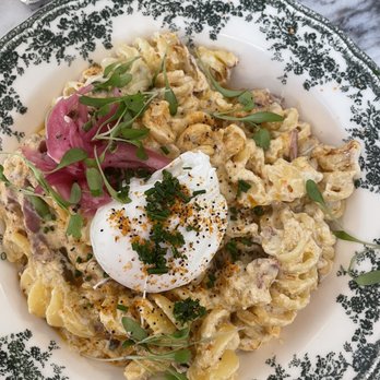 Breakfast Lovers - Mac and Cheese - Breakfast & Brunch Near Me - Lisbon, 11 Breakfast Lovers - Mac and Cheese - Breakfast & Brunch Near Me - Lisbon, 11