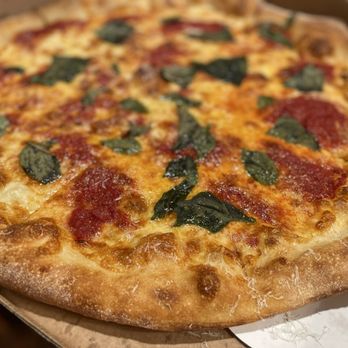 Pizzeria da Laura - Margherita pizza - Pizza Near Me - Berkeley, California