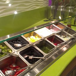 Goodie bar! Fresh fruit, poppin boBA, and MOCHI!!!
