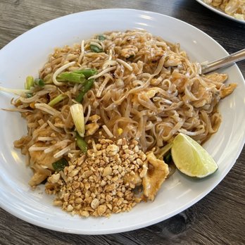 Thai Recipe Bistro - Pad Thai - Thai Near Me - Phoenix, Arizona Thai Recipe Bistro - Pad Thai - Thai Near Me - Phoenix, Arizona