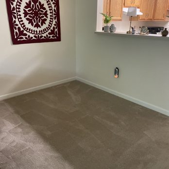 Stanley Steemer - Before carpet cleaning 1:36pm. - Carpet Cleaning Near Me - Rosedale, Maryland