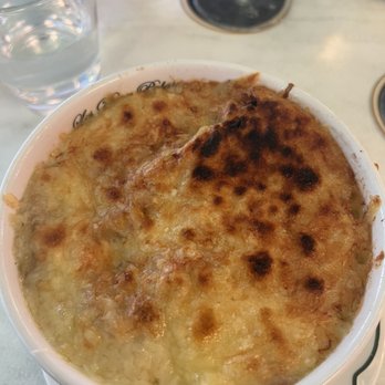 Les Deux Palais - French onion soup - Brasseries Near Me - Paris, 75