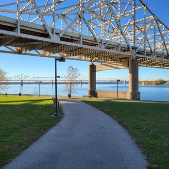 Waterfront Park - Parks Near Me - Louisville, Kentucky Waterfront Park - Parks Near Me - Louisville, Kentucky