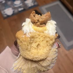 Cakes By Ashton - Banana Cream Pie with Banana Buttercream
