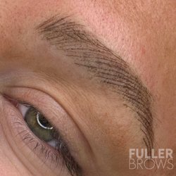 Fuller Brows - Microblading - Nano brows