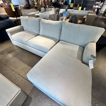Crate & Barrel - Nice not my style - Home Decor Near Me - Alexandria, Virginia