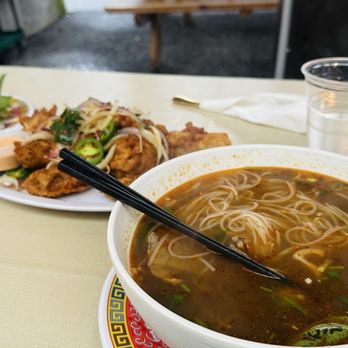 Friendship Kitchen - Vietnamese Near Me - Portland, Oregon Friendship Kitchen - Vietnamese Near Me - Portland, Oregon