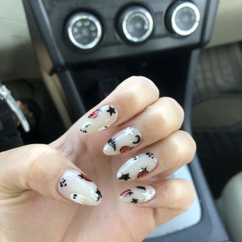 Paradise Nails - Halloween - Nail Technicians Near Me - San Jose, California