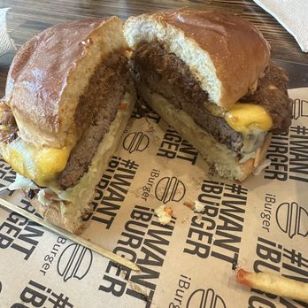 iBurger - Smokey Burger - Burgers Near Me - Miami, Florida