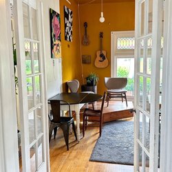 Quince Coffee House - Inside, One of the rooms