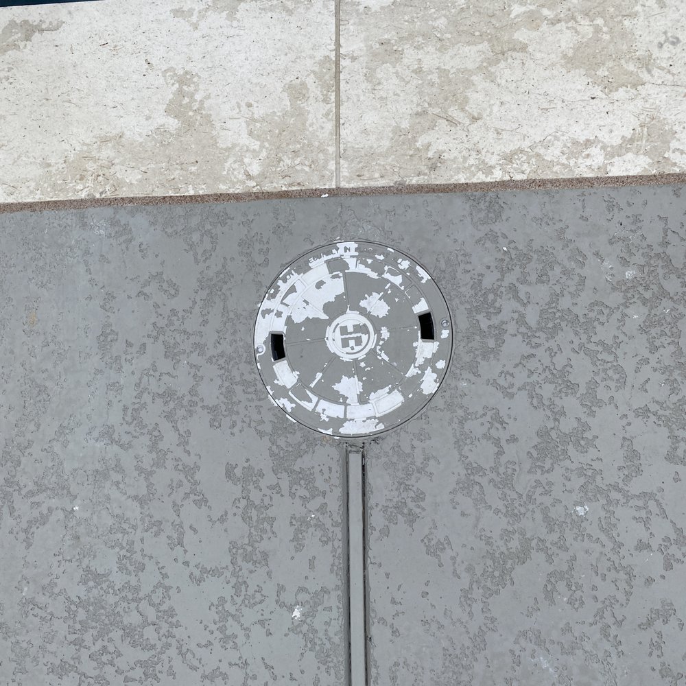 Bolin Designs Pools - Return cap with chipped paint. Total eye sore. - Pool & Hot Tub Service Near Me Bolin Designs Pools - Return cap with chipped paint. Total eye sore. - Pool & Hot Tub Service Near Me