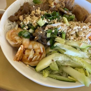 Pho Amor - GP1. All-in Grilled Plate with Vermacelli - Noodles Near Me - Norco, California Pho Amor - GP1. All-in Grilled Plate with Vermacelli - Noodles Near Me - Norco, California