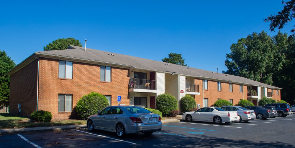 WILLOW OAKS Request Information 200 Oak Lead Court, Chesapeake