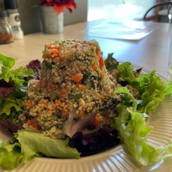 Mulberry Street Pizzeria - Quinoa Salad for lunch - reminds me of Devils mountain in ID