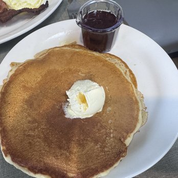 Biscuits Cafe - Pancakes - Cafes Near Me - Federal Way, Washington